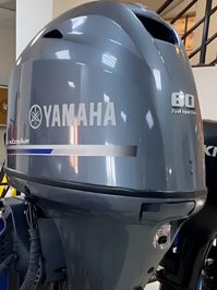 купить 4х-тактный лодочный мотор YAMAHA F60 FETL Б/У в Москве - фото 