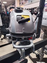 купить 4х-тактный лодочный мотор HONDA BF 5 SHU Б/У в Москве - фото 