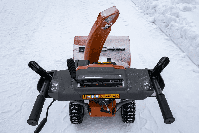 купить Снегоуборщик HUSQVARNA ST 124 в Москве - фото 