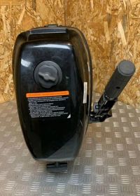 купить 2х-тактный лодочный мотор TOYAMA T5BMS Б/У в Москве - фото 