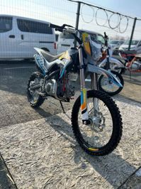 купить Мотоцикл JHL LK24 YX140EM 19/16 PITBIKE в Москве - фото 