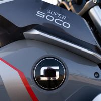 купить Электромотоцикл SUPER SOCO TS Street Hunter Pro в Москве - фото 