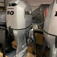 купить 4х-тактный лодочный мотор HONDA BF80AK1 LRTU Б/У в Москве - фото 