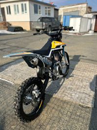 купить Мотоцикл JHL LK24 YX140EM 19/16 PITBIKE в Москве - фото 