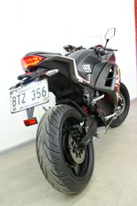 купить Электромотоцикл KAWASAKI Replica (2 кВт) в Москве - фото 