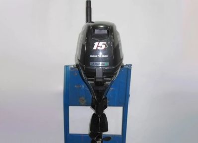 купить 4х-тактный лодочный мотор SUZUKI DF15AS Б/У в Москве - фото 