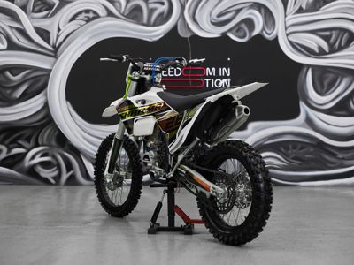 купить Мотоцикл кроссовый эндуро SHARMAX Expert Pro 280 Husqvarna edition в Москве - фото 