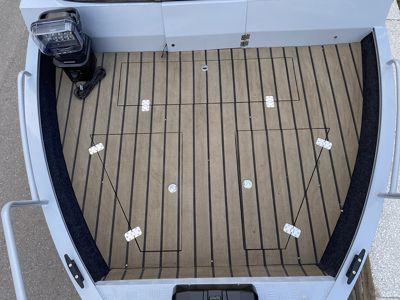 купить Комплект Алюминиевая лодка (катер) Mikatsu (Микатсу) 470 (Z43) Premium + мотор Sharmax SMF60FEL-T EFI в Москве - фото 