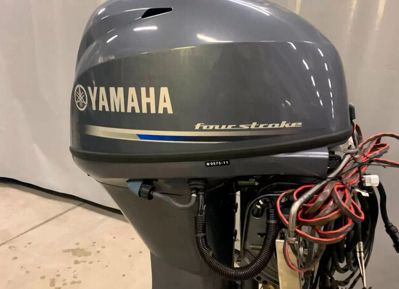 купить 4х-тактный лодочный мотор YAMAHA F40FETL Б/У в Москве - фото 