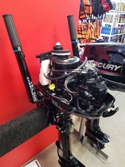 купить 4х-тактный лодочный мотор MERCURY F 5M Б/У в Москве - фото 