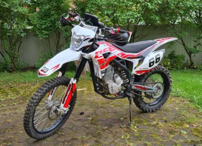 Мотоцикл BSE Z5 4.0 ENDURO Б/У в Москве