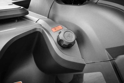 купить Квадроцикл SEGWAY Snarler AT6 SE (ПСМ) в Москве - фото 