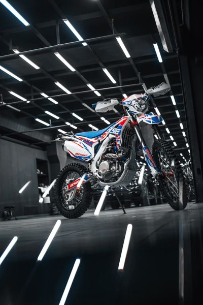 купить Мотоцикл кроссовый эндуро BSE M2Y 2.0 в Москве - фото 