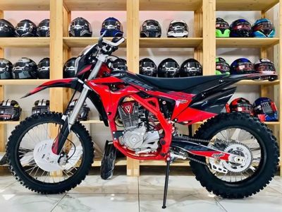 купить Мотоцикл BSE Z10 250 21/18 CROSS Б/У в Москве - фото 