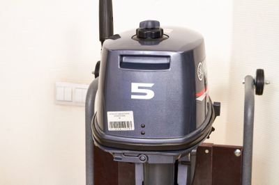 2х-тактный лодочный мотор YAMAHA 5CMHS Б/У в Москве