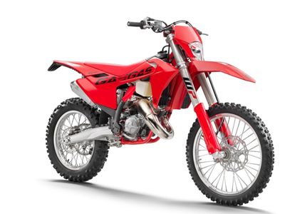 купить Мотоцикл кроссовый эндуро GASGAS EC 125 21/18 в Москве - фото 