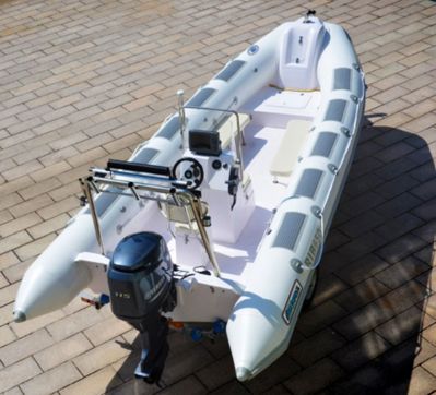 Лодка РИБ STORMLINE RIB650 в Москве