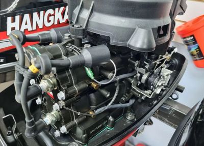 купить 2х-тактный лодочный мотор HDX R SERIES T 9.9 BMS Б/У в Москве - фото 