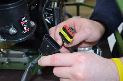 купить Мотобуксировщик KOIRA T14 R BS (Мотор США), реверс редуктор - задний ход в Москве - фото 