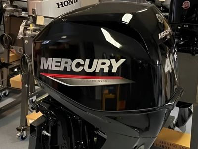 4х-тактный лодочный мотор MERCURY F 40 E EFI Б/У в Москве