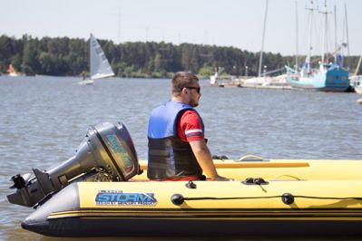 купить Лодка ПВХ STORMLINE Air Trimaran 360 (2024) в Москве - фото 