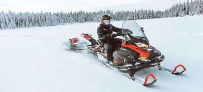 купить Снегоход BRP Ski-Doo Skandic SWT 900 ACE (2024) в Москве - фото 