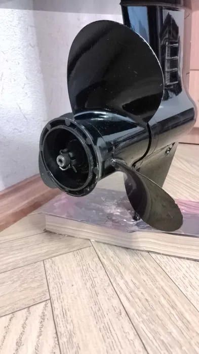 купить 2х-тактный лодочный мотор SUZUKI DT15AS Б/У в Москве - фото 