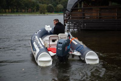 купить 4х-тактный лодочный мотор MIKATSU MF40FEL-T-EFI в Москве - фото 