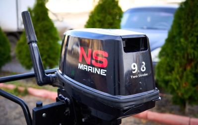 купить 2х-тактный лодочный мотор NISSAN MARINE NM 9.8 B S Б/У в Москве - фото 