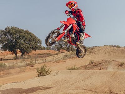 купить Мотоцикл кроссовый эндуро GASGAS MC 50 14/12 в Москве - фото 