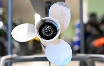 купить 2х-тактный лодочный мотор YAMAHA 15FMHS Б/У в Москве - фото 