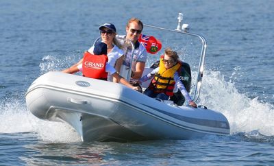 купить Лодка РИБ GRAND SILVER LINE S370L в Москве - фото 