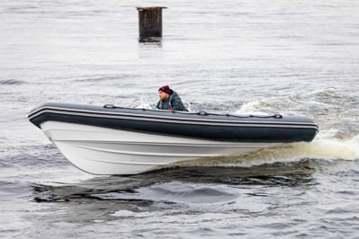 купить Лодка РИБ БУРЕВЕСТНИК 580 LIGHT в Москве - фото 