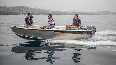 купить 4х-тактный лодочный мотор YAMAHA F25GES в Москве - фото 