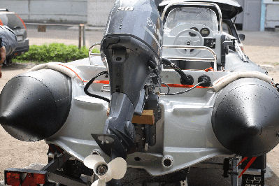 купить Лодка РИБ БУРЕВЕСТНИК 450 ST в Москве - фото 