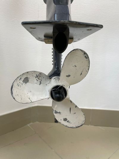 купить 2х-тактный лодочный мотор YAMAHA 5CMHS Б/У в Москве - фото 