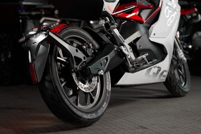 купить Электромотоцикл SHARMAX E-GP501 (72V/90Аh) в Москве - фото 