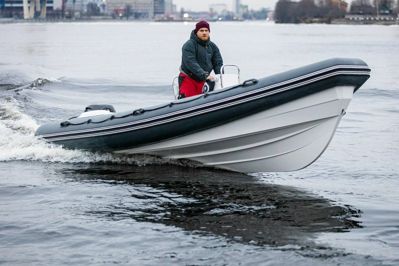 купить Лодка РИБ БУРЕВЕСТНИК 580 LIGHT в Москве - фото 