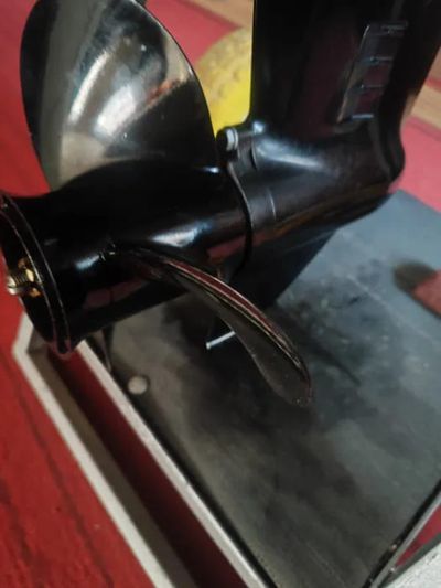 купить 2х-тактный лодочный мотор SUZUKI DT15AS Б/У в Москве - фото 