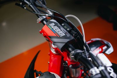 купить Мотоцикл кроссовый эндуро AJERRA SAGAI CB300RL в Москве - фото 