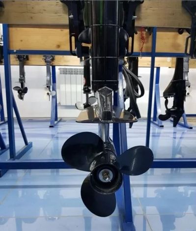 купить 2х-тактный лодочный мотор NISSAN MARINE NM 50 D2 EPTOL Б/У в Москве - фото 