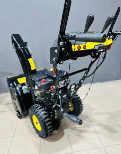 купить Снегоуборщик ЧЕМПИОН ST761BS в Москве - фото 