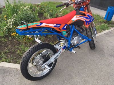 купить Мотоцикл MOTOLAND CRF250 Motard/STUNT CROSS в Москве - фото 