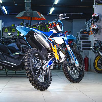 купить Мотоцикл кроссовый эндуро GR8 F300A (4T CB300) Enduro Lite в Москве - фото 
