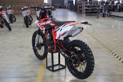 купить Мотоцикл кроссовый эндуро PROCIDA K1 PR300 в Москве - фото 