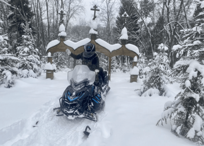 Снегоход РУССКАЯ МЕХАНИКА VECTOR 551i Б/У в Москве