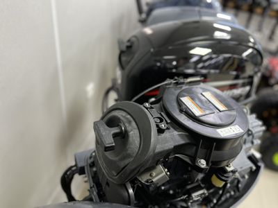 купить 2х-тактный лодочный мотор YAMAHA 40XWS Б/У в Москве - фото 