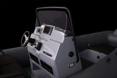 купить Лодка РИБ BRIG NAVIGATOR 700/730 в Москве - фото 