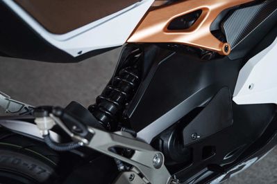 купить Электромотоцикл SHARMAX E-GP501 (72V/90Аh) в Москве - фото 