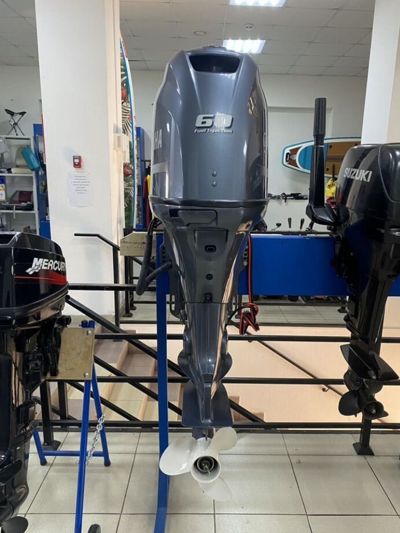 купить 4х-тактный лодочный мотор YAMAHA F60 FETL Б/У в Москве - фото 